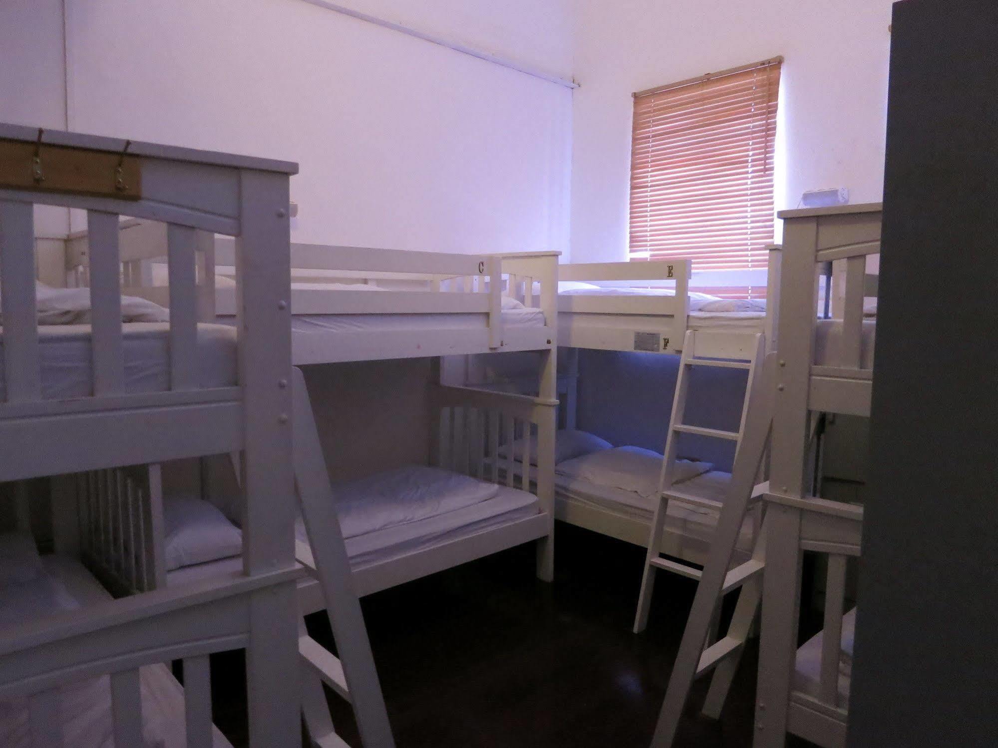Beat Arts Hostel At Chinatown Singapour Extérieur photo