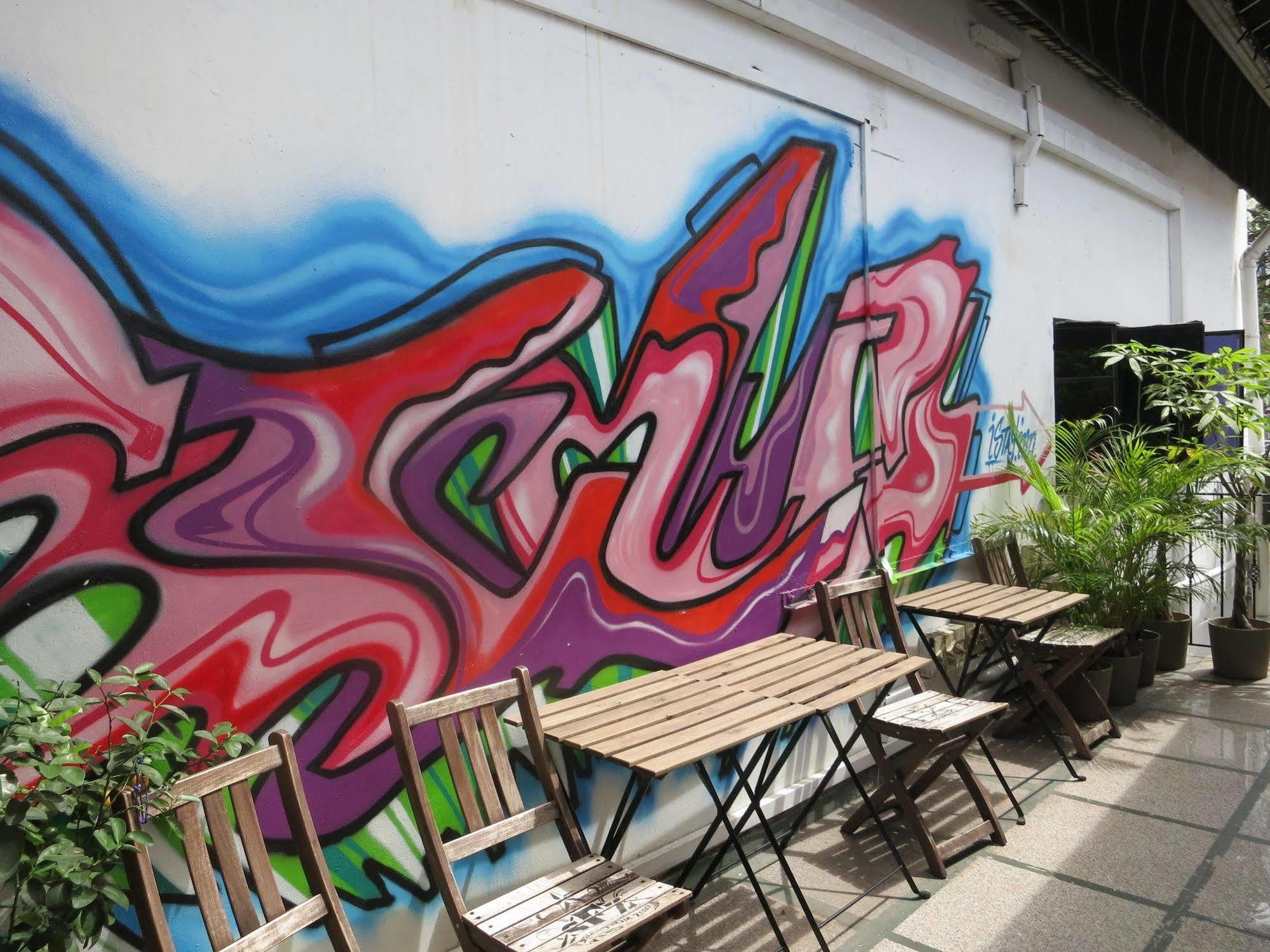 Beat Arts Hostel At Chinatown Singapour Extérieur photo